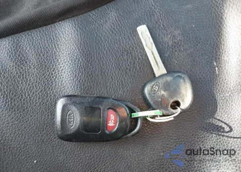 2012 Kia Optima Lx z USA, uszkodzony, nr VIN 5XXGM4A76CG007625